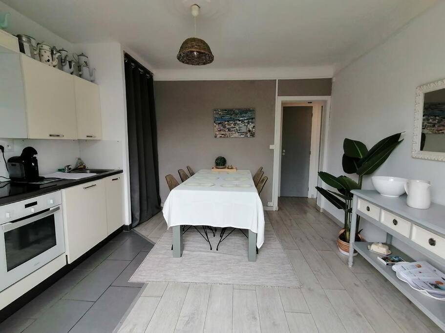 Maison Familiale Proche De La Mer Lancieux Exterior foto